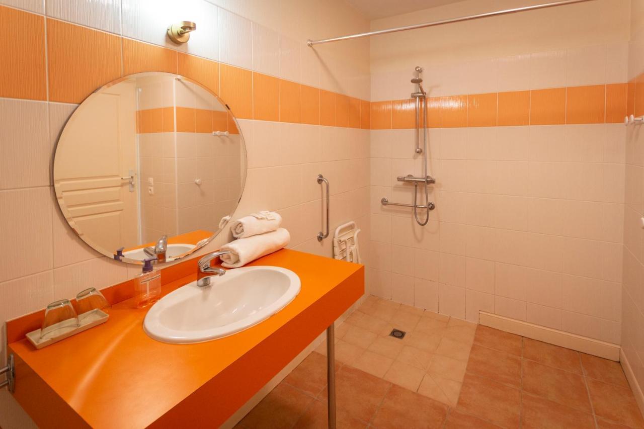 La Haye Gites Et Chambre D'Hotes Avrille  ภายนอก รูปภาพ