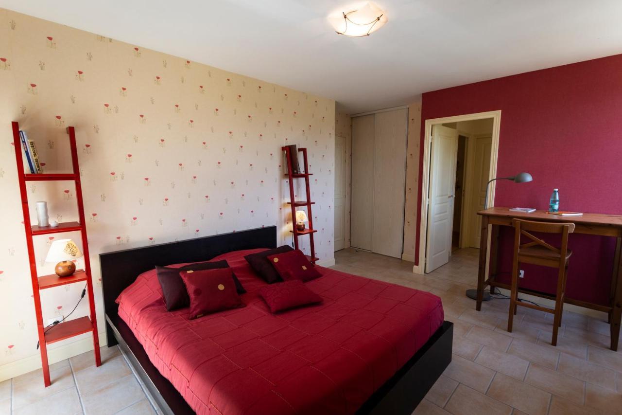 La Haye Gites Et Chambre D'Hotes Avrille  ภายนอก รูปภาพ
