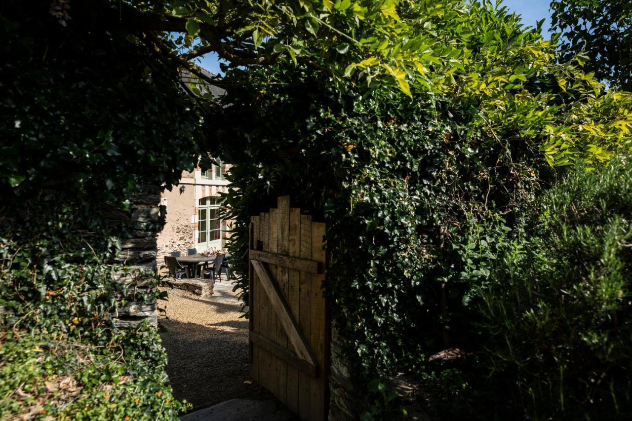 La Haye Gites Et Chambre D'Hotes Avrille  ภายนอก รูปภาพ