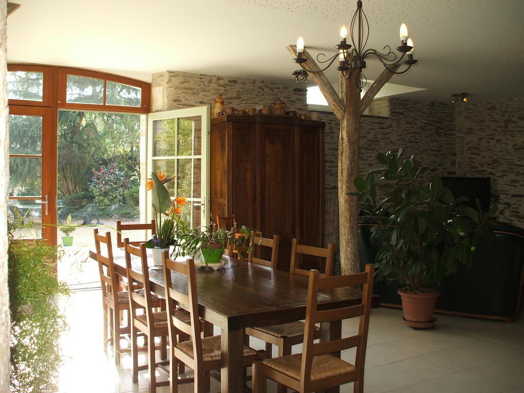 La Haye Gites Et Chambre D'Hotes Avrille  ภายนอก รูปภาพ